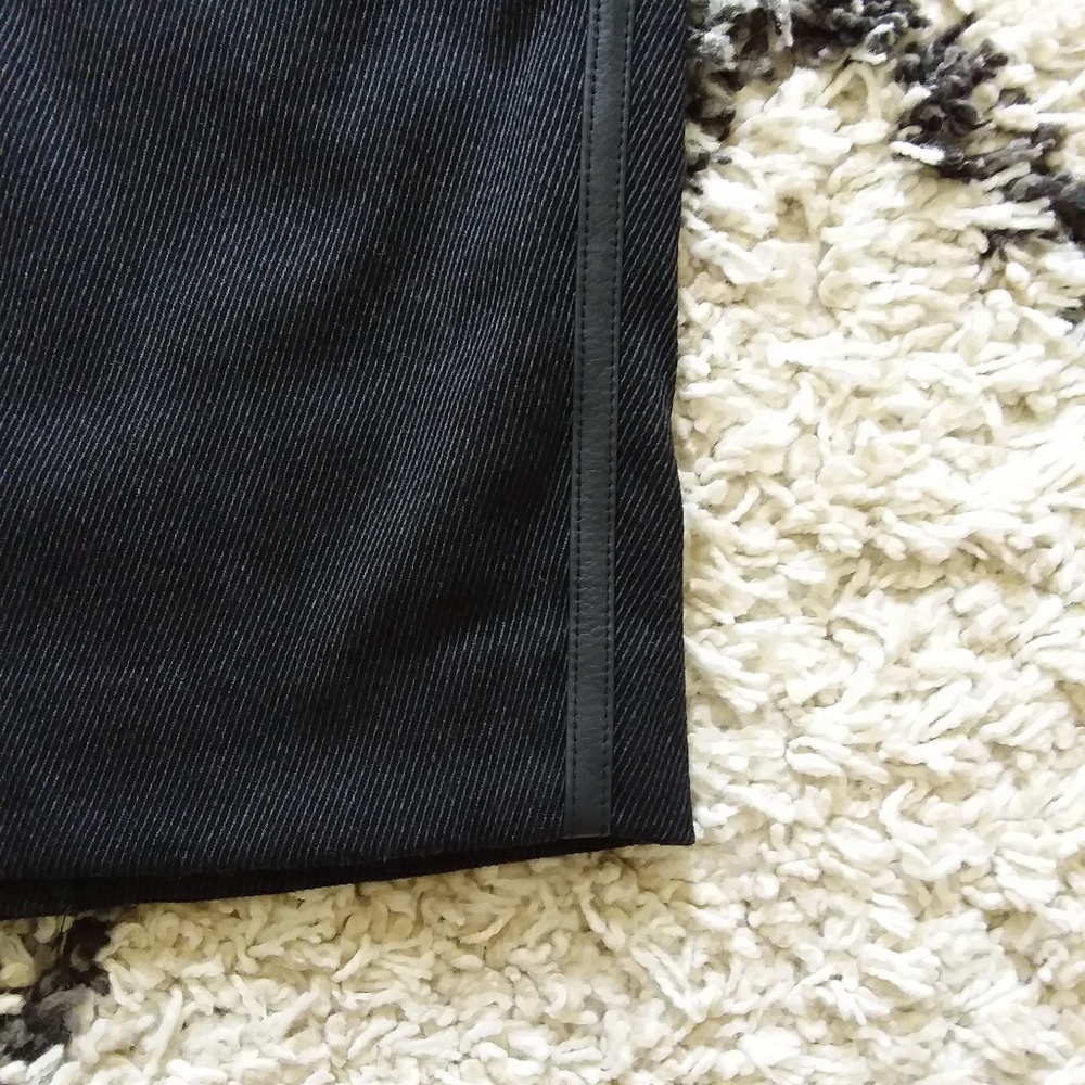 Max Mara charcoal gray wool pencil skirt - Picture 3 of 8